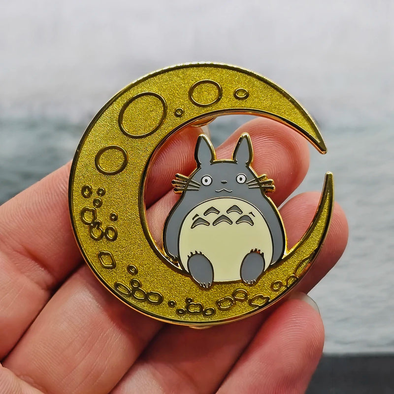High-quality enamel brooch, cute moon cat brooch