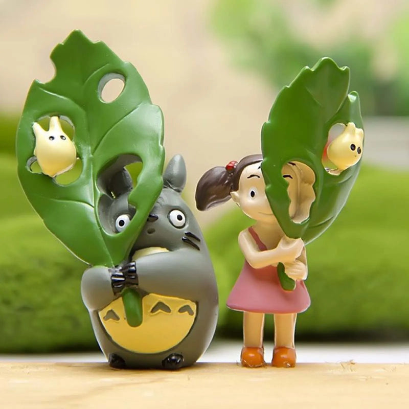 1Pcs Cute Desktop Decoration Figurine Holding Leaf Ornament for Living Room Home Decor Items Wall Birthday Gift